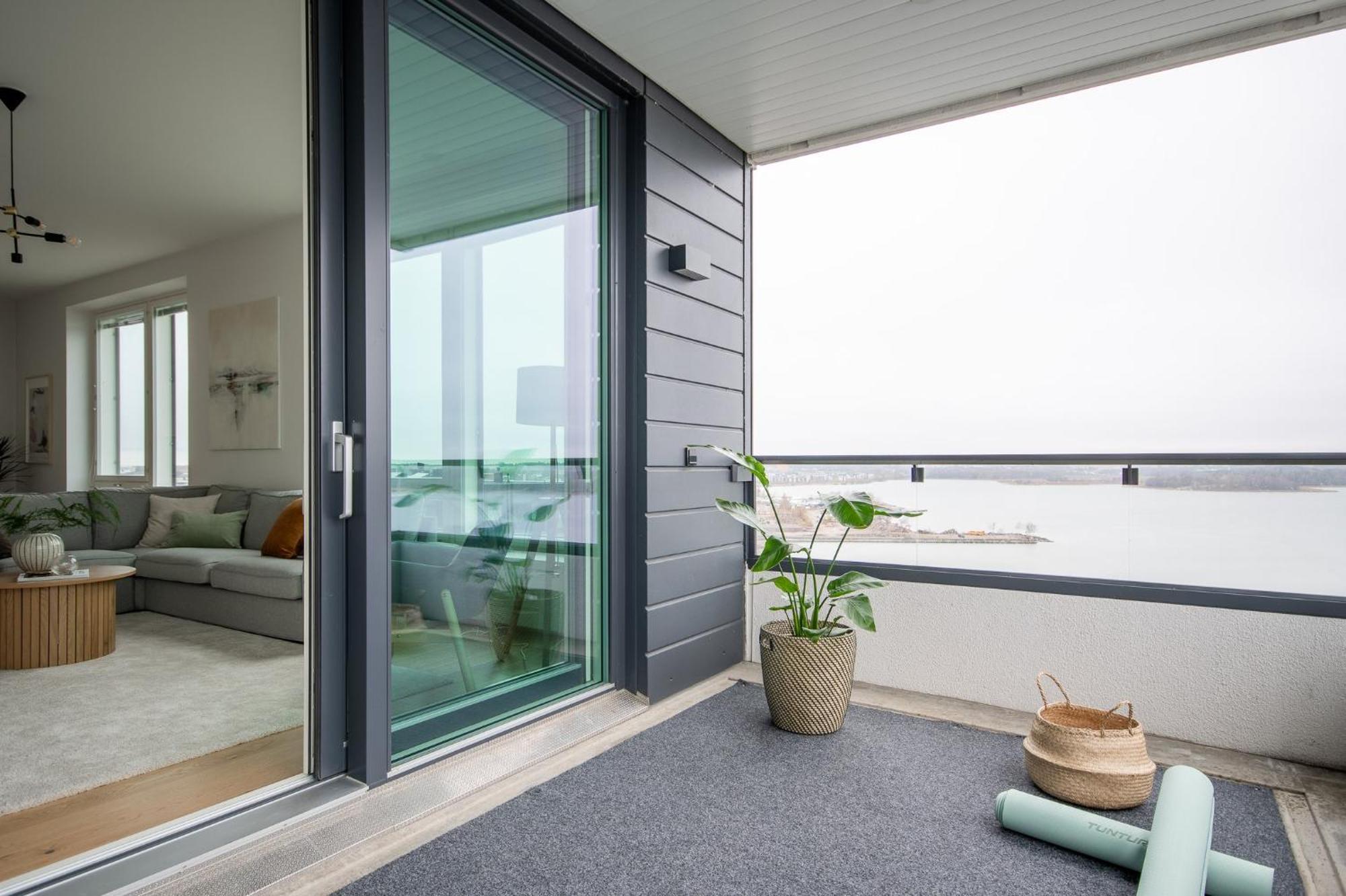 Luxury Penthouse With Stunning Sea Views & Private Sauna Гельсінкі Екстер'єр фото